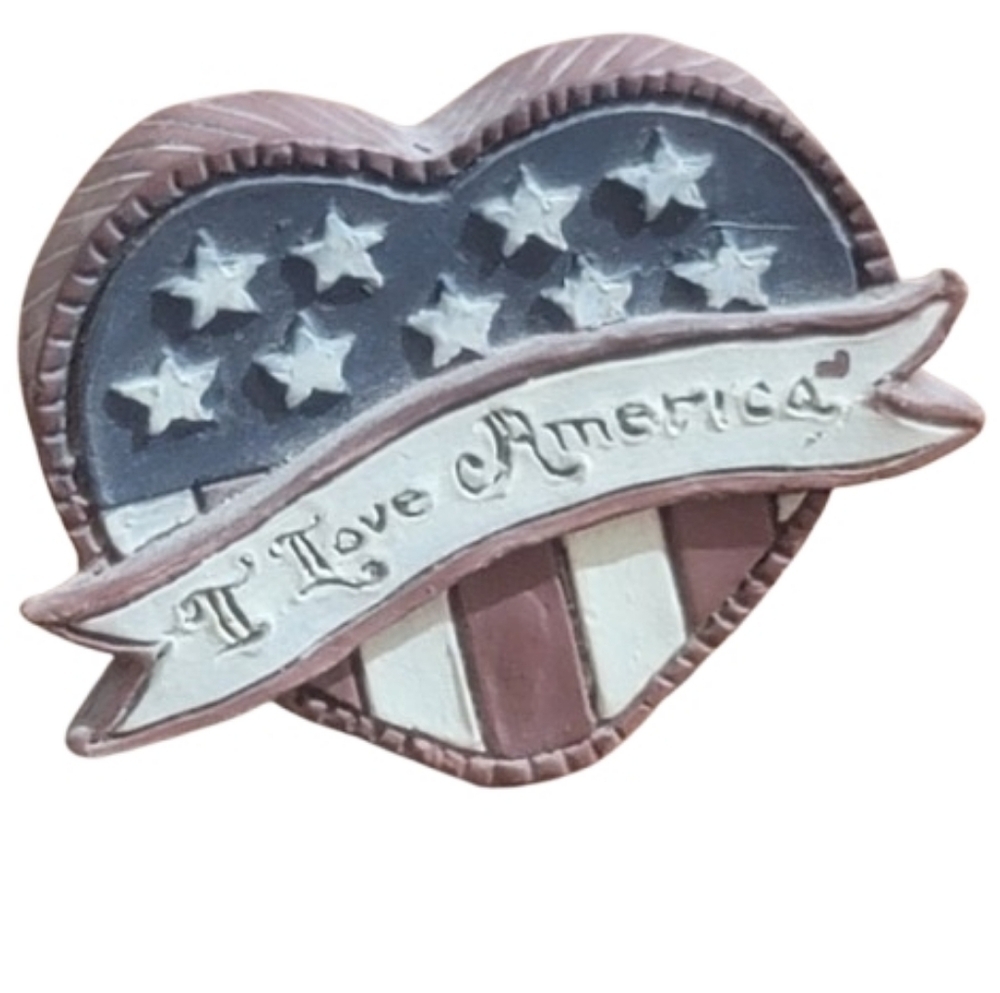 Sarah’s Attic I Love America Heart Patriotic Figurine Sarah’s Attic